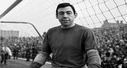 ستوك سيتي يُعلن وفاة الحارس صاحب تصدي القرن